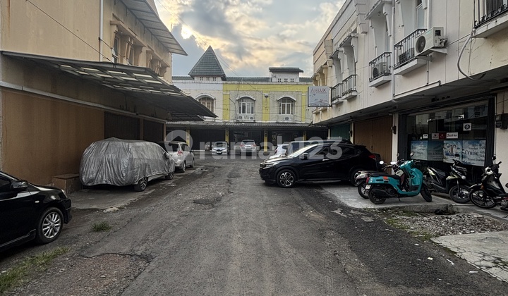 Disewakan Ruko Ahmad Yani Kosambi Bandung Untuk Ruang Usaha Disewakan Ruko Ahmad Yani Kosambi Bandung Untuk Ruang Usaha