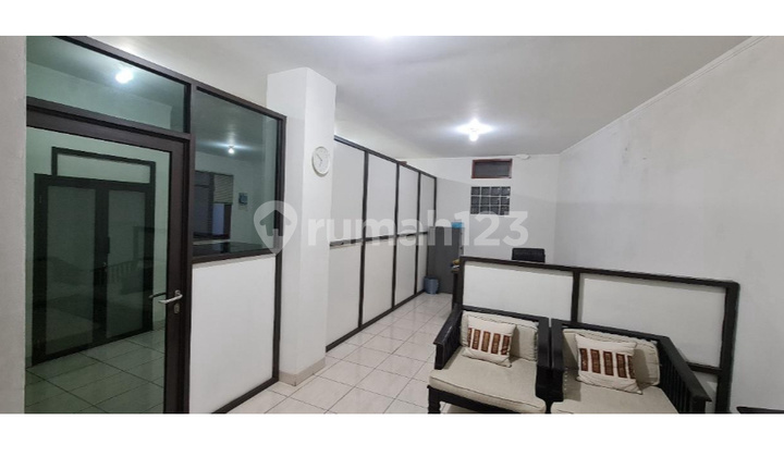 Jual Ruang Usaha Pinggir Jalan Bandung Utara