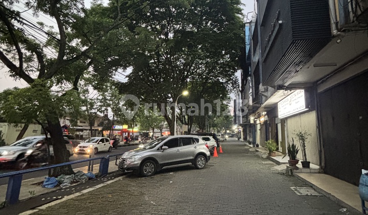 Disewakan Ruko Tempat Usaha Mainroad Ahmad Yani Bandung Disewakan Ruko Tempat Usaha Mainroad Ahmad Yani Bandung