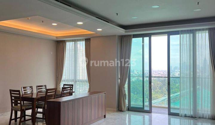 Apartment Senayan City, Per Month 3500 Usd Complete Facilities 100 Comfort di L. Asia Afrika No.lot. 19 2