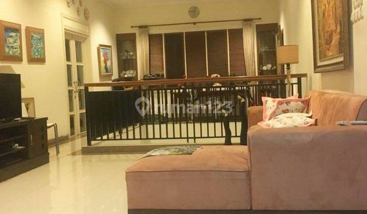 Rumah Minimalis Modern dalam Townhouse di Siaga Pejaten Barat 2