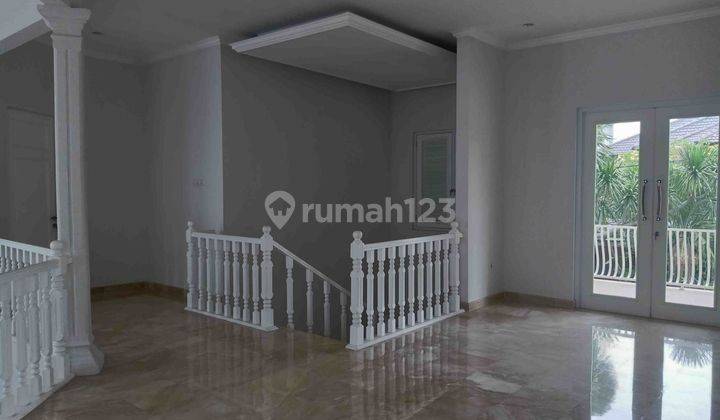 Rumah Modern Dua Lantai Siap Huni di Siaga Pejaten Barat 2