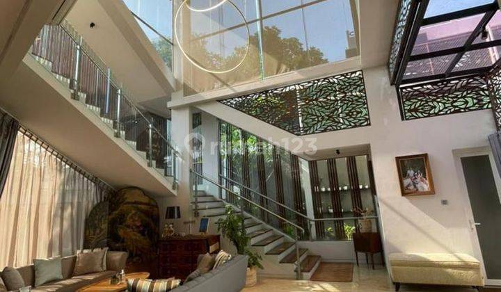 Rumah Mewah Modern Dengan Private Pool  Di Tebet Jakarta Selatan 2