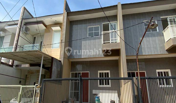  Dijual Rumah di Mulyosari, Mulyosari Unfurnished Baru SHM - Sertifikat Hak Milik 1