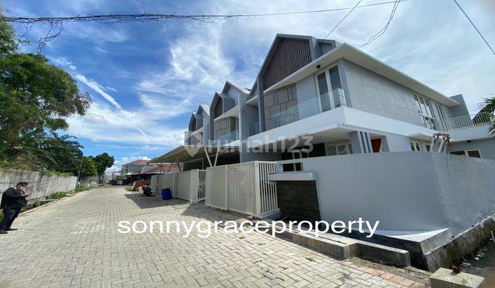 Dijual Rumah Baru di Manyar Hook Jalan Lebar Hadap Selatan Timur 2