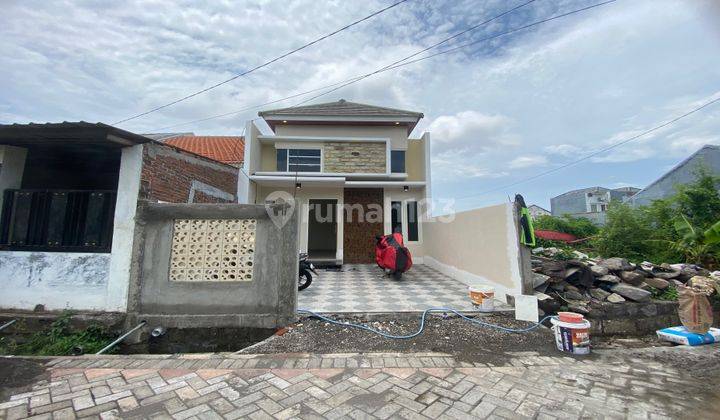 Dijual  Rumah Baru Di Wonorejo, Rungkut Shm 1