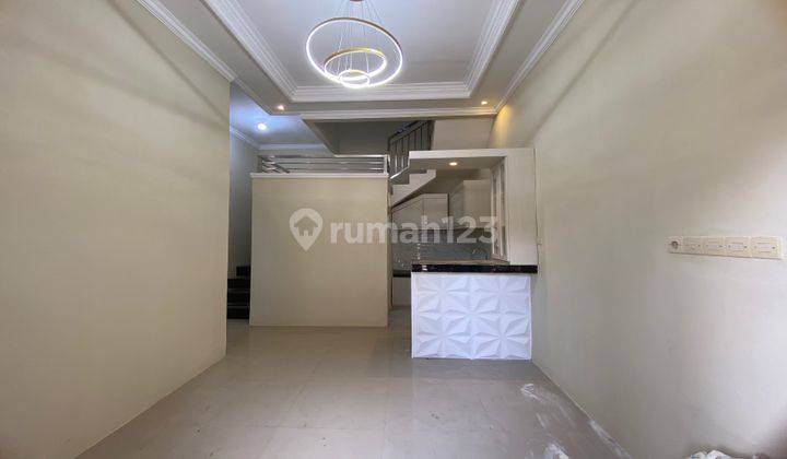 Dijual  Rumah Baru Semi Furnished di Rangkah, Tambaksari 2