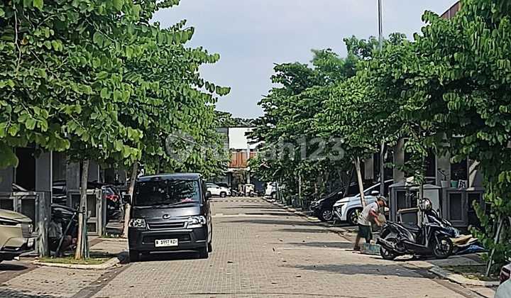 Disewakan Rumah Asera Nishi Harapan Indah Bekasi 2