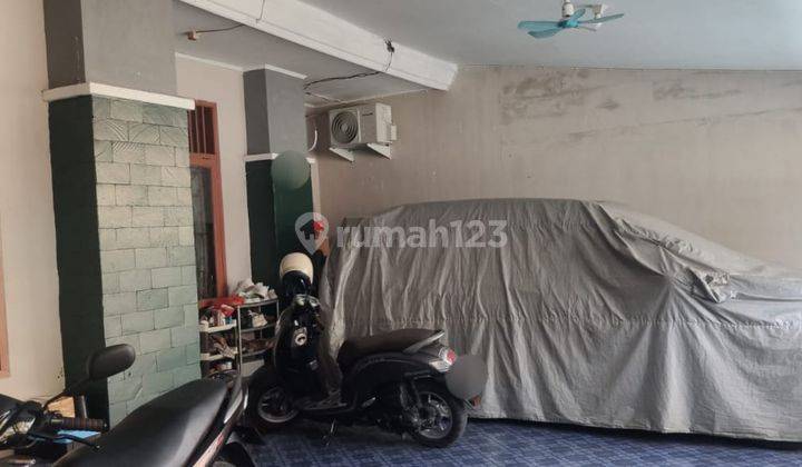 Dijual Rumah di Perumahan Taman Harapan Baru thb Bekasi 2