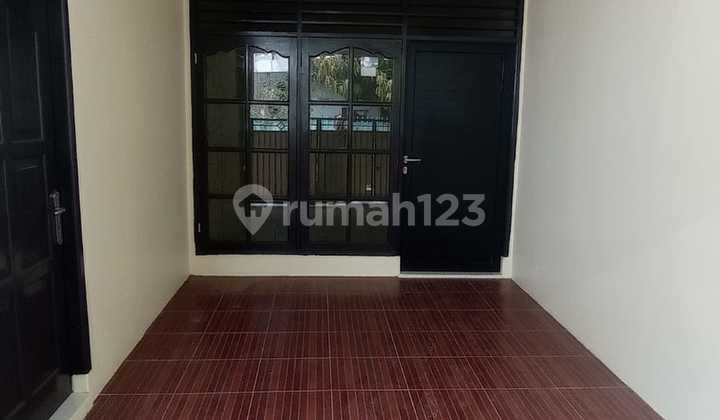 Disewakan Rumah Nyaman di Kampung Ambon Jaktim 2