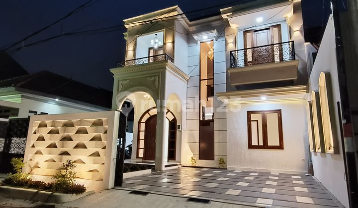 Jual Rumah Mewah Dalam Komplek di Duren Sawit Jakarta Timur