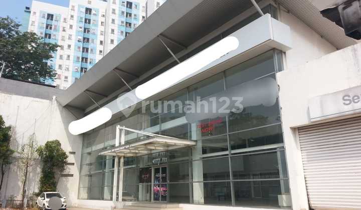 Certainly! Please provide the Indonesian text you'd like me to translate into English, and I will return only the translation without any additional explanations or notes.