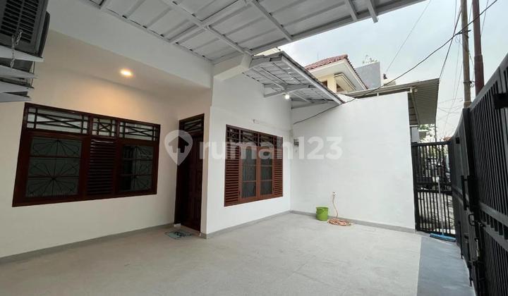 Dijual Cepat Rumah Bagus Siap Huni 2 Lantai Pondok Bambu Jakarta Timur 2