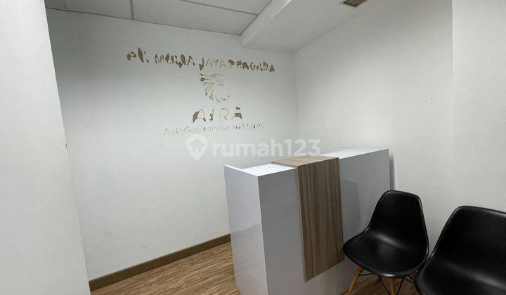 Disewakan Kantor Fully Furnished 90m2 Jakarta Selatan, Menara 165 1