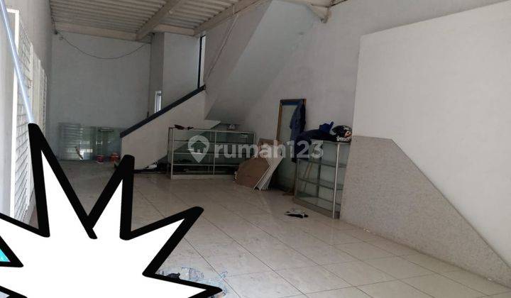 Disewakanruko 3 Lantai , Mainroad Gempol Cijerah.spesifikasi:luas Tanah 86 M2 Luas Bangunan 200 M2lebar 4.5 Mtr , Shm , Air Artesis  1