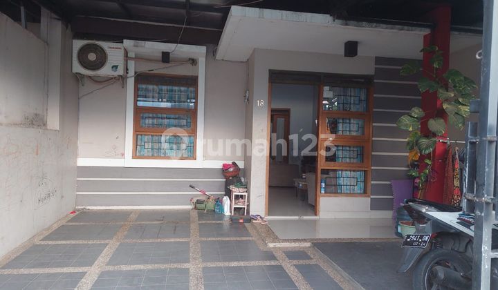 Rumah di Cisatren SHM