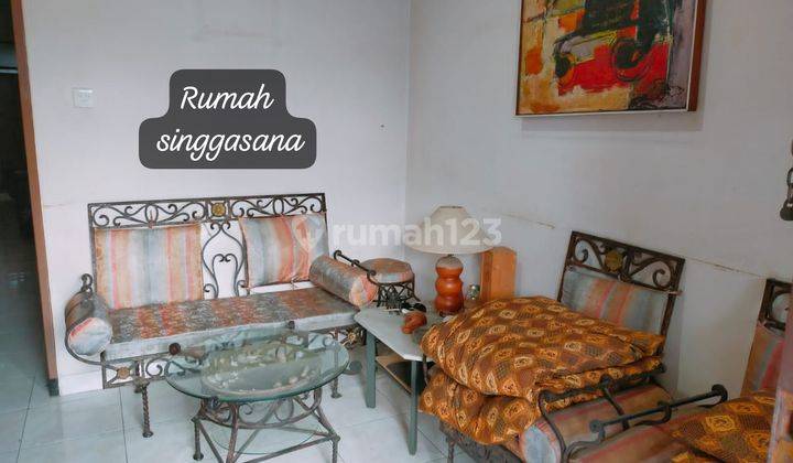 RUMAH SINGGASANA PRADANA 2