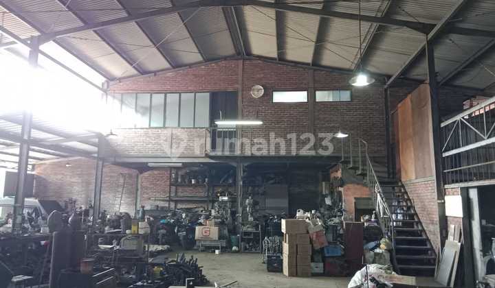 For Sale: Land and 2-Story Building in Holis, Bandung Kulon