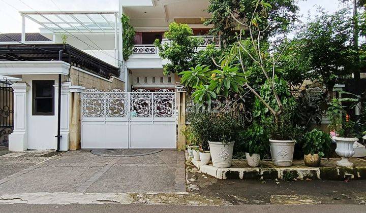 Rumah Klasik Jl Wijaya Kebayoran Baru 2 Lantai Rumah Shm 1