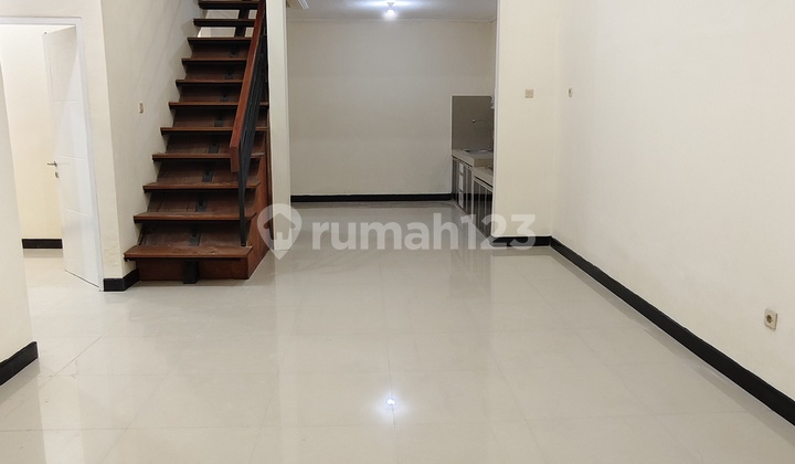 Rumah di Serpong Garden Dekat Stasiun Cisauk Rumah di Serpong Garden Dekat Stasiun Cisauk