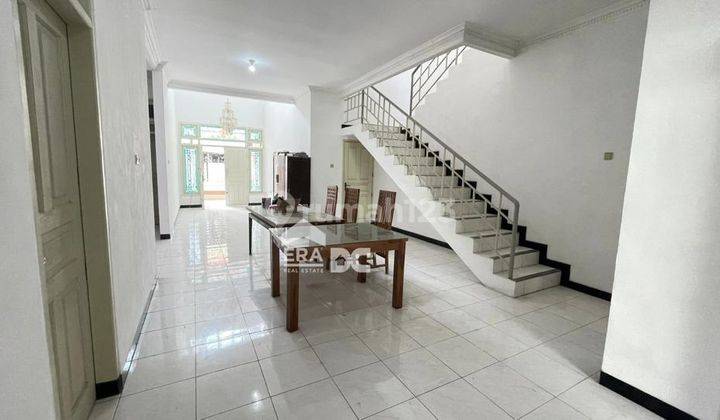 Rumah 2 Lantai Bagus di Bukit Sari, Semarang 1