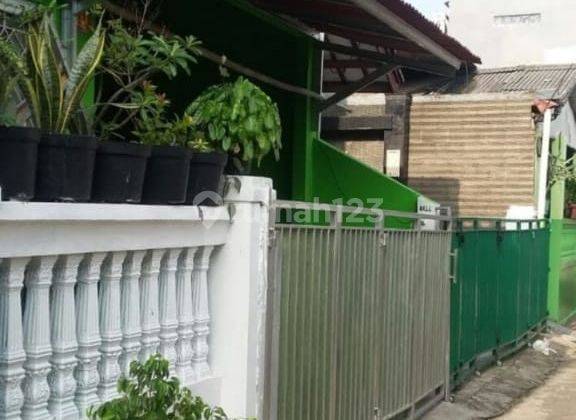 Rumah Bagus SHM di Perumnas Klender, Jakarta Timur 1