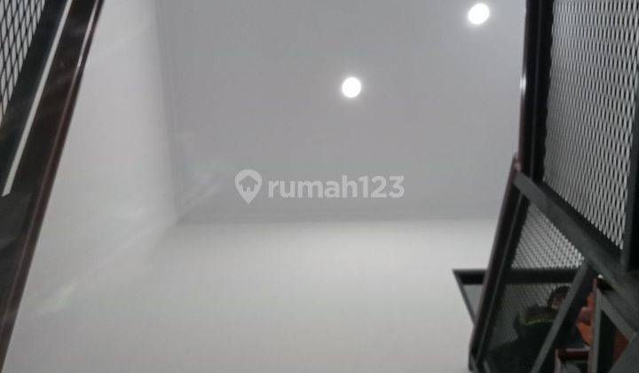 Rumah 2 Lantai Baru SHM di Jl Cijantung, Jakarta Timur 2