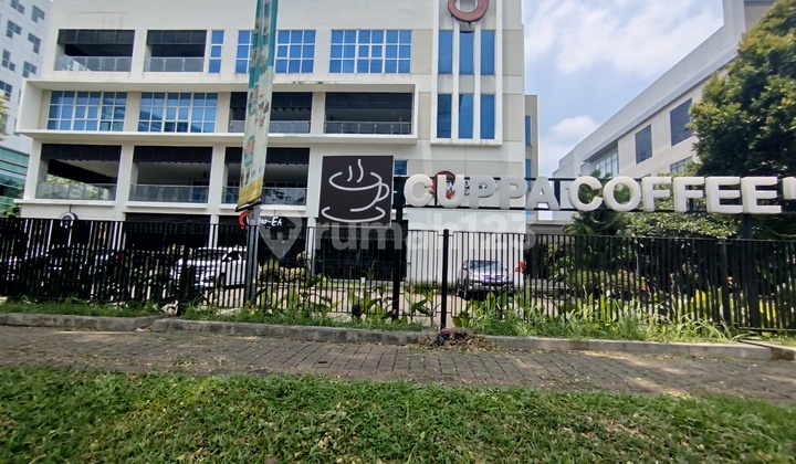Auction of Office Building and Cafe on Jl Raya Boulevard Gading Serpong in Gading Serpong