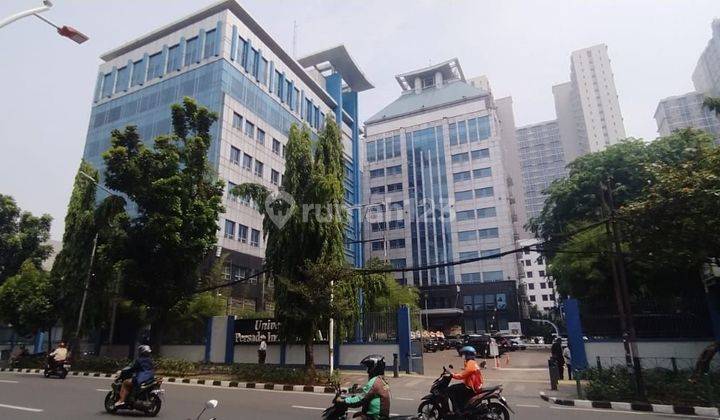 Gedung Dijual Di Jln.Diponegoro Senen Jakarta Pisat 1