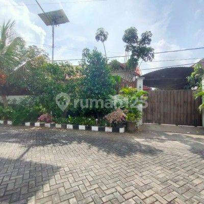 Termurah Rumah Luas 1609m² Di Baratajaya Gubeng Harga Dibawah Pasar

 2