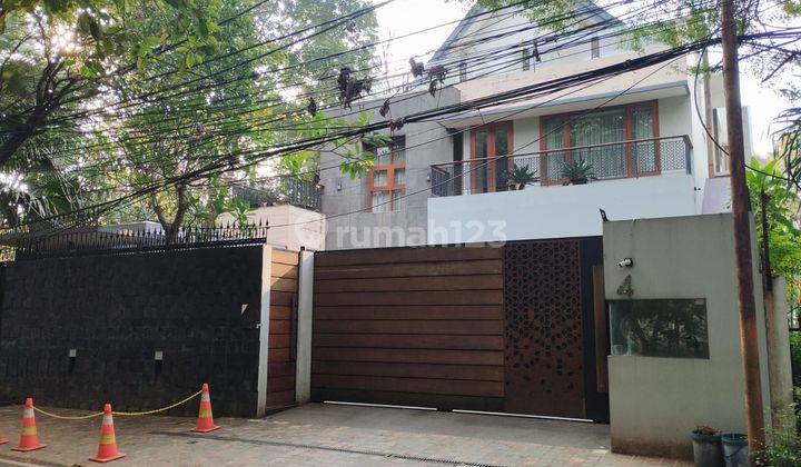 Rumah Mewah 2 Lantai Hoek Di Jl. Dukuh Patra Menteng Dalam Tebet Jakarta Selatan Harga Murah 1