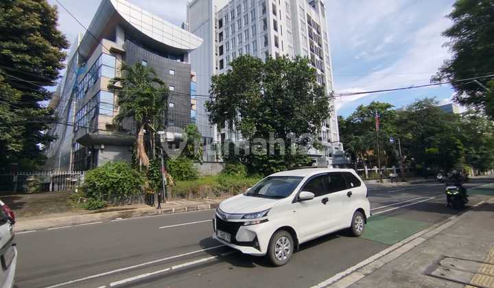 For Sale Auction Commercial Office Building Former Insurance Office Jl. Rp Soeroso Gondangdia, Menteng Subdistrict, Central Jakarta