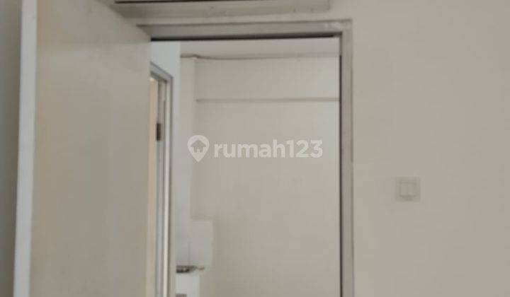 2KAMAR Unfurniture 1 Ac 2