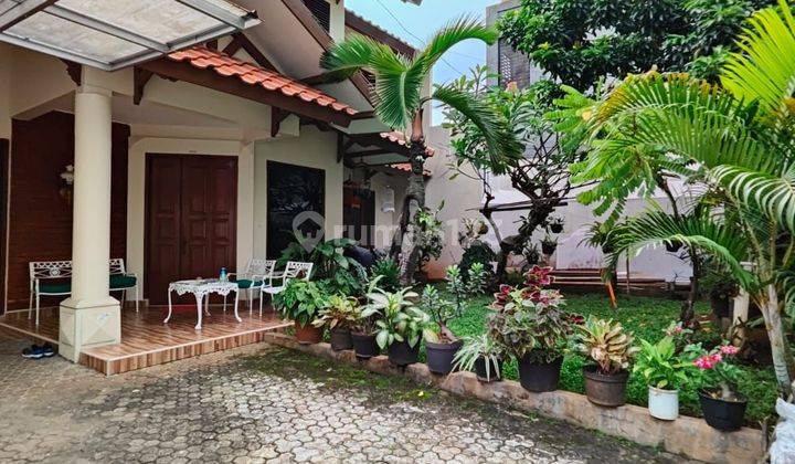 Rumah dengan suasana nyaman dan nyaman di pondok pinang 1