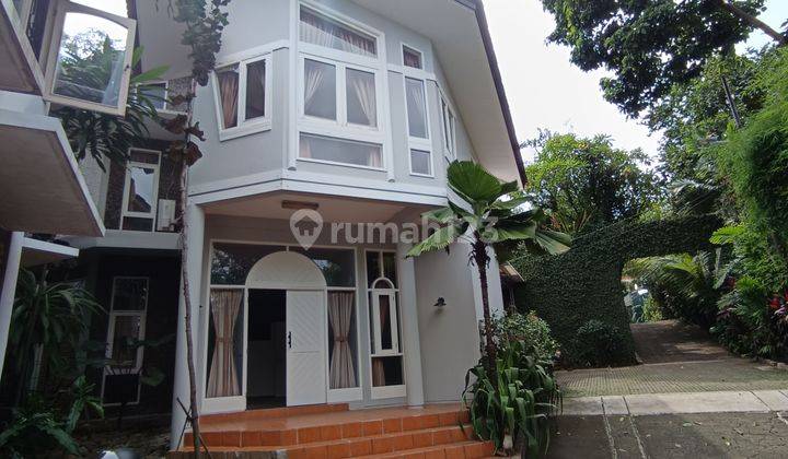 Rumah Nyaman,asri Dan Tenang Dalam Cluster Kemang 1