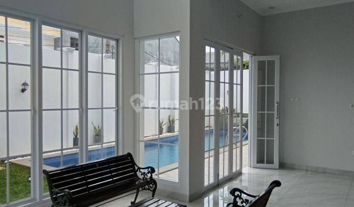 Rumah Baru Design American Classic Dilebak Bulus 2