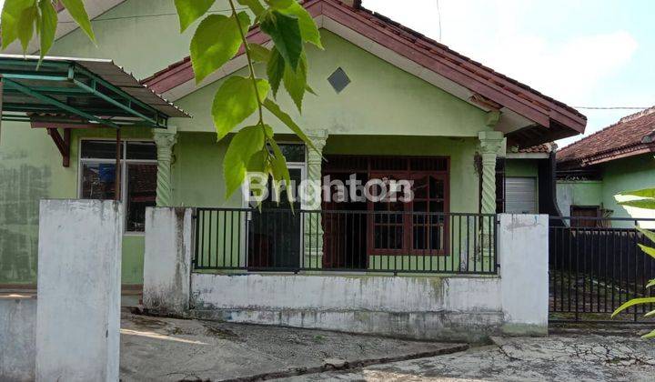 RUMAH DI KAMPUNG BARU 1