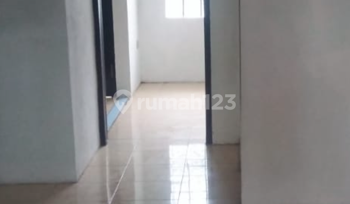 For Sale: Serene House with Cool Air, Front Location, and Public Facilities.