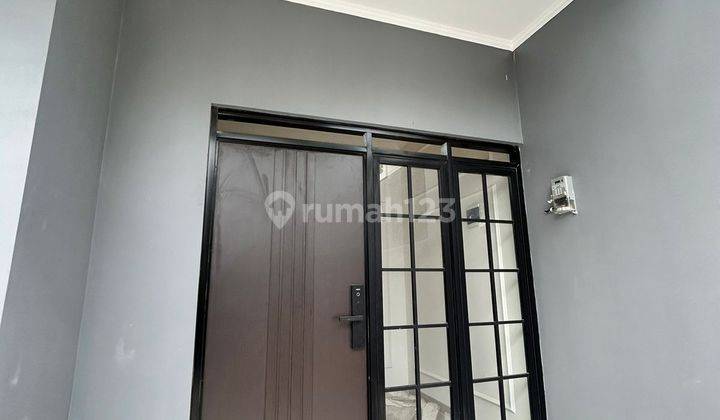 Rumah baru modern minimalis di daerah Jalan martanegara 1