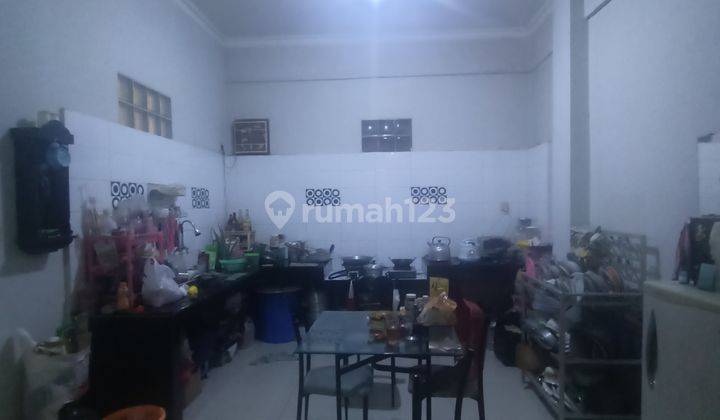 DI  RUMAH DAN KOST²AN 12 KAMAR KOST 2