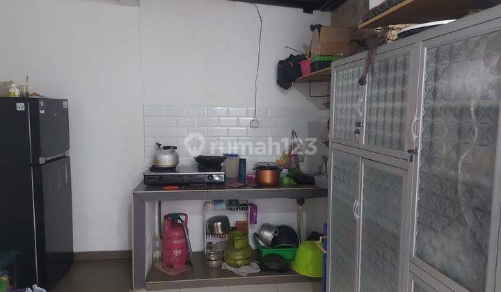 DI  MURAH RUMAH 2 LANTAI DALAM KOMPLEK LOKASI DEKAT SEKOLAH TUNAS UNGGUL 2