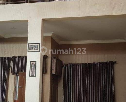 DI  RUMAH 2 LANTAI DALAM CLUSTER HRGA MURAH AREA MARGACINTA 1