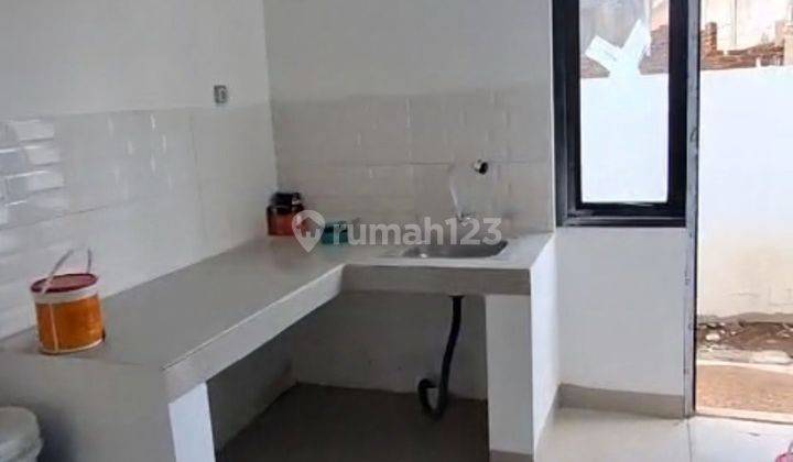 Di Jual Rumah Baru Dalam Komplek Antapani  2