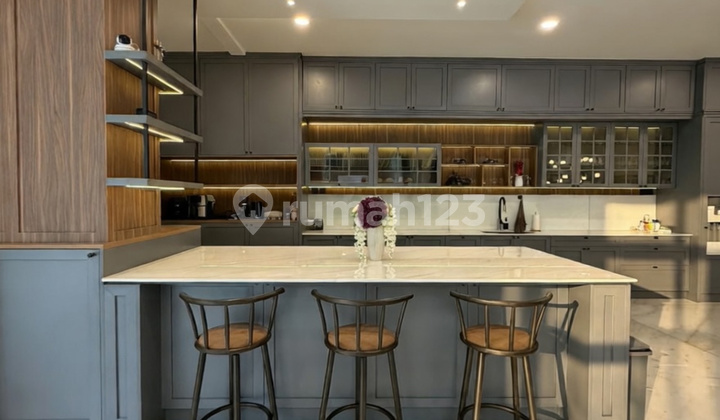 For Sale 2-Storey Luxury House Fully Furnished - Fontainebleau Golf Residence, BSD City 2