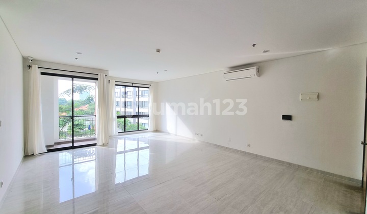 Apartment for Sale, Semi-Furnished, Pool View & Close to Ikea, Living World, Pasar 8 - Lloyd Tower M, Alam Sutera