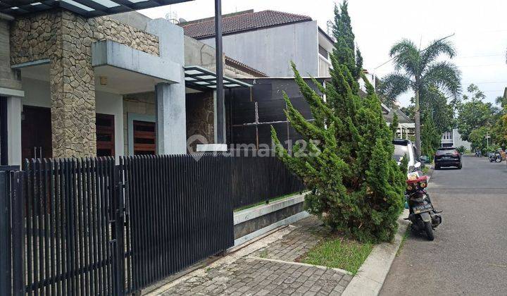 Rumah Bagus 2 Lantai Shm Di Mekar Wangi Bandung 2