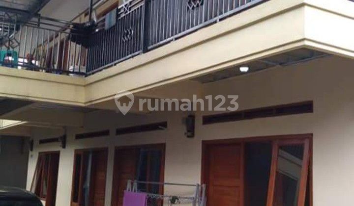 Rumah dan Kontrakan 8 Pintu Murah Banget Jarang Ada Rumah dan Kontrakan 8 Pintu Murah Banget Jarang Ada
