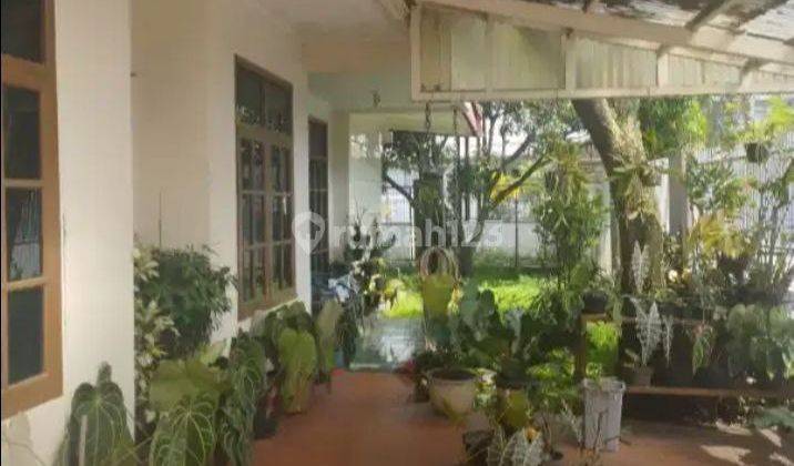 Rumah 2 Lantai Bagus Unfurnished SHM di Bojongloa Kidul, Bandung 2