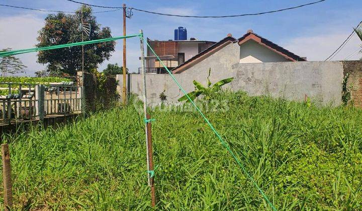 Tanah 196 m² SHM - Sertifikat Hak Milik di Cigadung 1