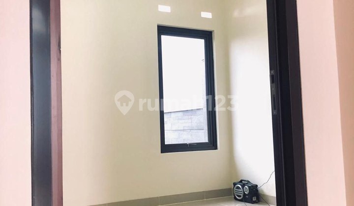 Rumah Baru Siap Huni Sangat Nyaman di Sayap Sarijadi Dekat Setradutta 2